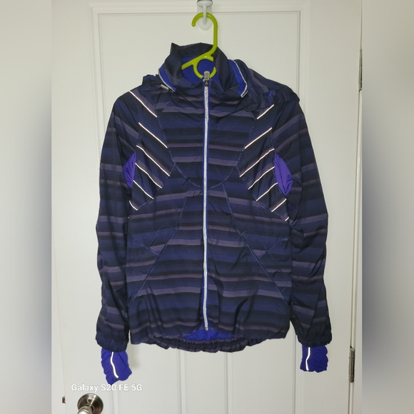 Lululemon Hustle Jacket - Picture 3 of 5